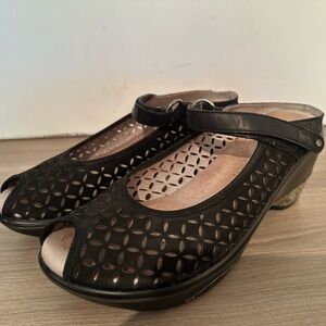 Jambu Journey Encore Wedge Sandal